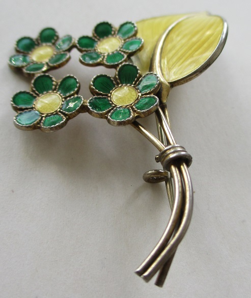 xxM1349M Sterling silver and enamel Yellow and green brooch